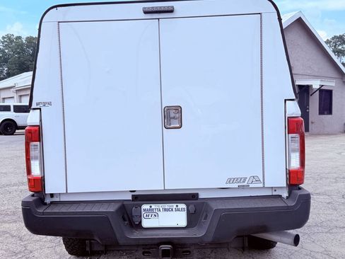 Used 2019 Ford F250 XL w/ Power Equipment Group RWD image 8