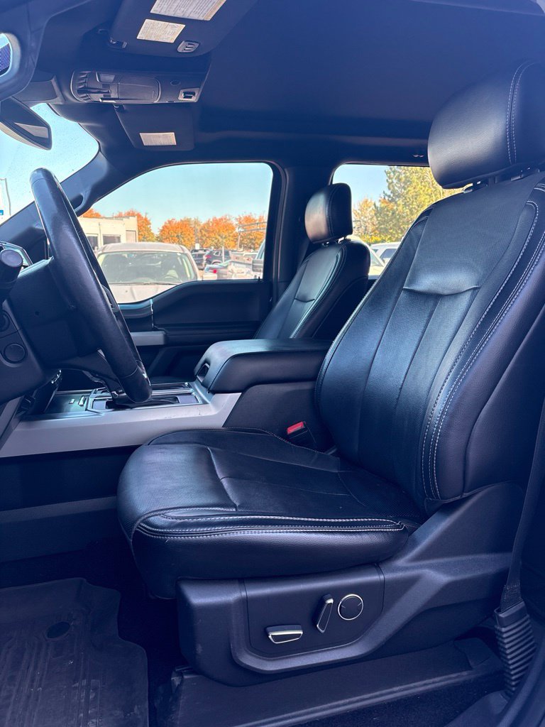 Used 2018 Ford F150 Lariat w/ Equipment Group 502A Luxury AWD/4WD image 9