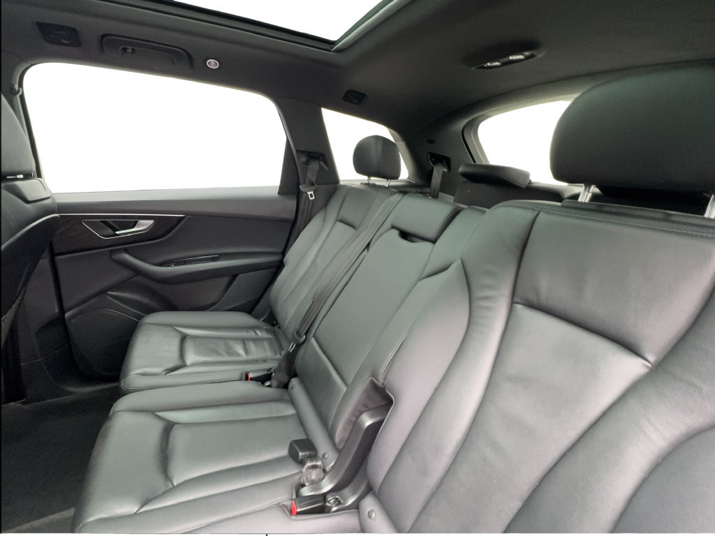 Used 2023 Audi Q7 2.0T Premium w/ Convenience Package AWD/4WD image 27