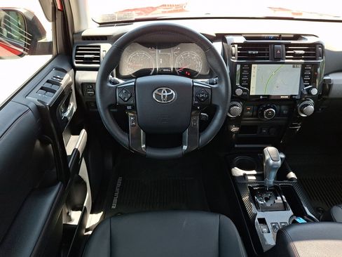 Certified 2021 Toyota 4Runner TRD Off-Road Premium w/ Moonroof Package AWD/4WD image 13