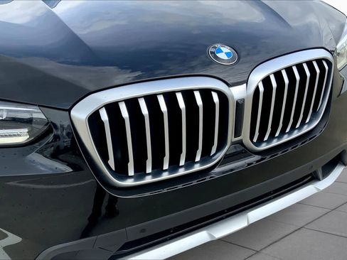 Used 2024 BMW X3 sDrive30i w/ Convenience Package RWD image 29
