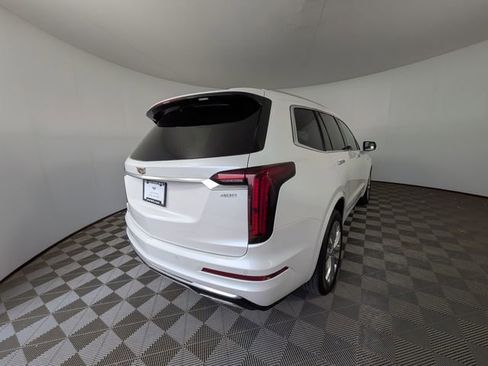 Certified 2023 Cadillac XT6 Premium Luxury w/ LPO, Floor Liner Package AWD/4WD image 4