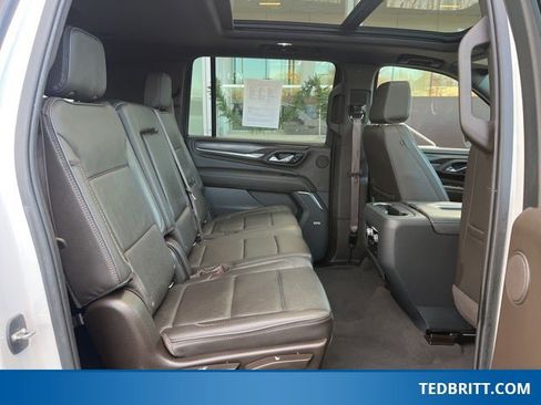 Used 2021 GMC Yukon XL Denali image 19