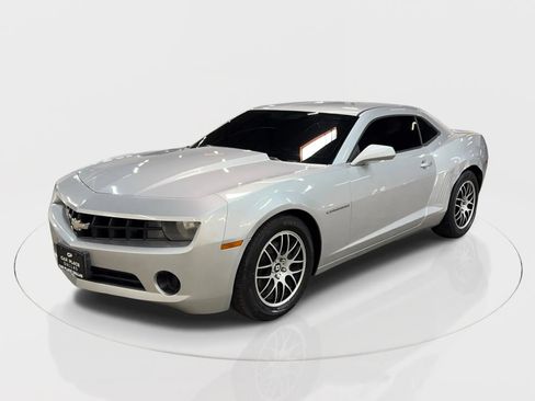 Used 2013 Chevrolet Camaro LS image 16
