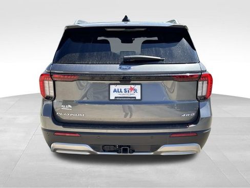 Used 2025 Ford Explorer Platinum w/ LUX Leather Package image 7