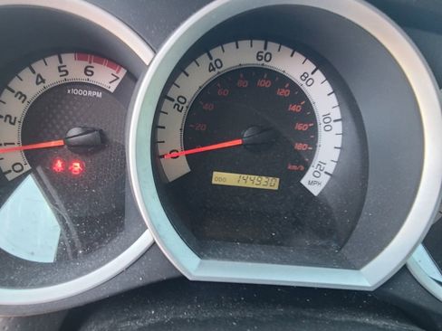 Used 2015 Toyota Tacoma PreRunner w/ SR5 Package image 20