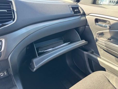 Used 2023 Honda Ridgeline Sport image 25