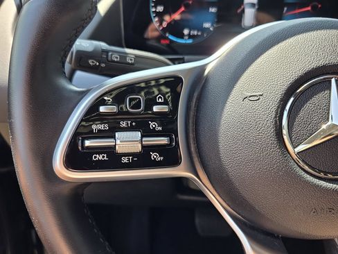 Used 2023 Mercedes-Benz GLA 250 4MATIC image 28