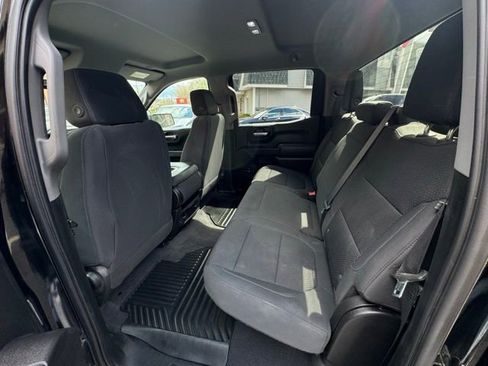 Used 2020 Chevrolet Silverado 1500 Custom Trail Boss w/ Custom Convenience Package AWD/4WD image 15