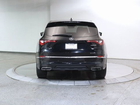 Certified 2023 Acura MDX SH-AWD w/ Technology Package image 8