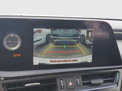 Used 2025 Lexus ES 300h w/ Premium Package FWD image 23
