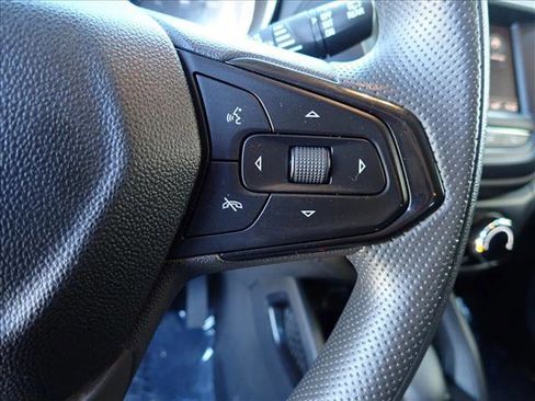 Used 2021 Chevrolet TrailBlazer LT AWD/4WD image 15