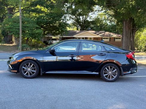 Used 2019 Honda Civic EX-L image 3
