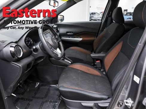 Used 2020 Nissan Kicks SR FWD image 14