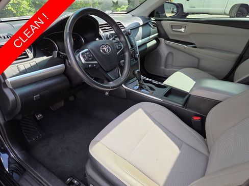 Certified 2017 Toyota Camry SE w/ Moonroof Package FWD image 25