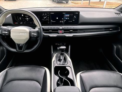 Used 2025 Kia K4 GT-Line w/ GT-Line Premium Package FWD image 16