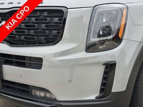 Used 2022 Kia Telluride SX w/ SX Prestige Package AWD/4WD image 9