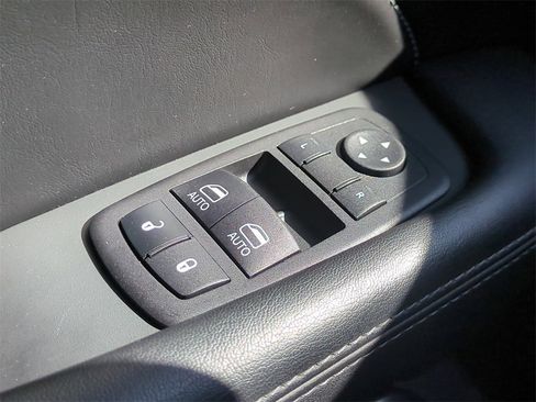 Used 2023 Dodge Challenger R/T Scat Pack image 25