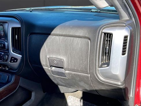 Used 2017 GMC Sierra 1500 SLT image 16