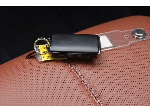 Used 2023 MAZDA MX-5 Miata Grand Touring w/ Weather Package image 31