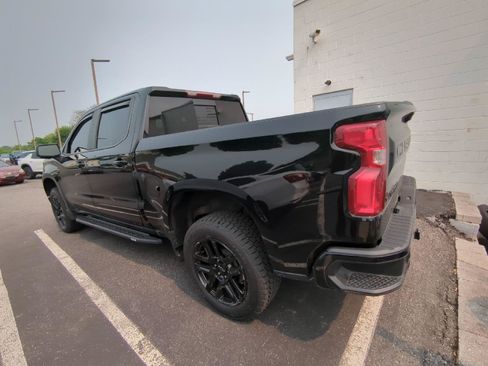 Used 2023 Chevrolet Silverado 1500 RST AWD/4WD image 5