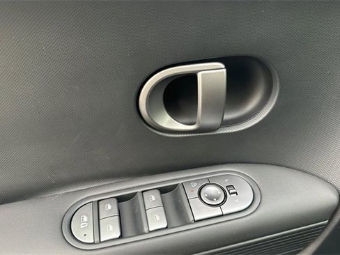 New 2026 Hyundai Ioniq 5 SEL image 11