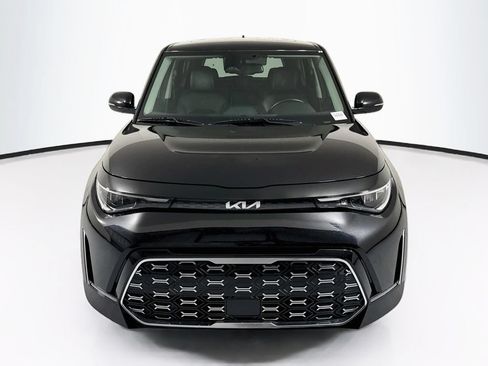 Used 2023 Kia Soul GT-Line w/ GT-Line Technology Package FWD image 2
