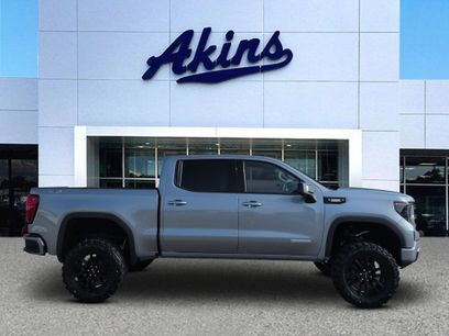 Used 2025 GMC Sierra 1500 Elevation w/ Elevation Premium Package