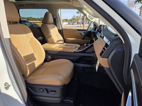 New 2026 INFINITI QX80 Luxe w/ Cargo Package image 22