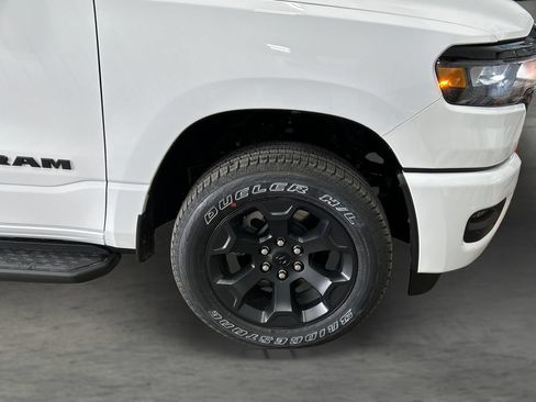 Used 2026 RAM 1500 Express AWD/4WD image 21