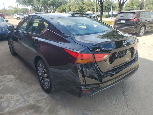 Used 2026 Nissan Altima 2.5 SV AWD/4WD image 4