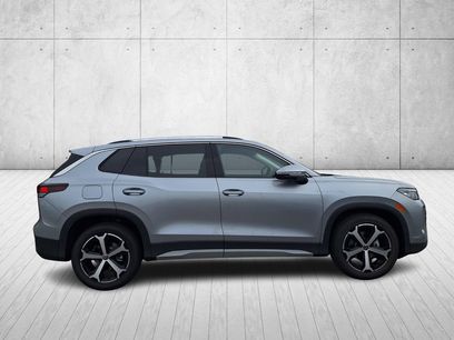 New 2025 Volkswagen Tiguan SE