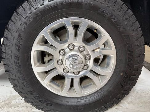 Used 2018 RAM 2500 Laramie w/ Cold Weather Group image 8