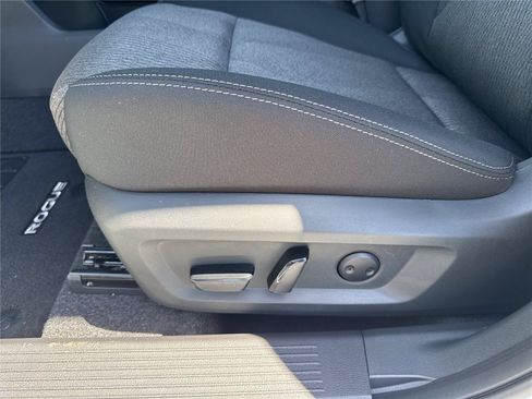 New 2026 Nissan Rogue SV w/ Cold Weather Package FWD image 12