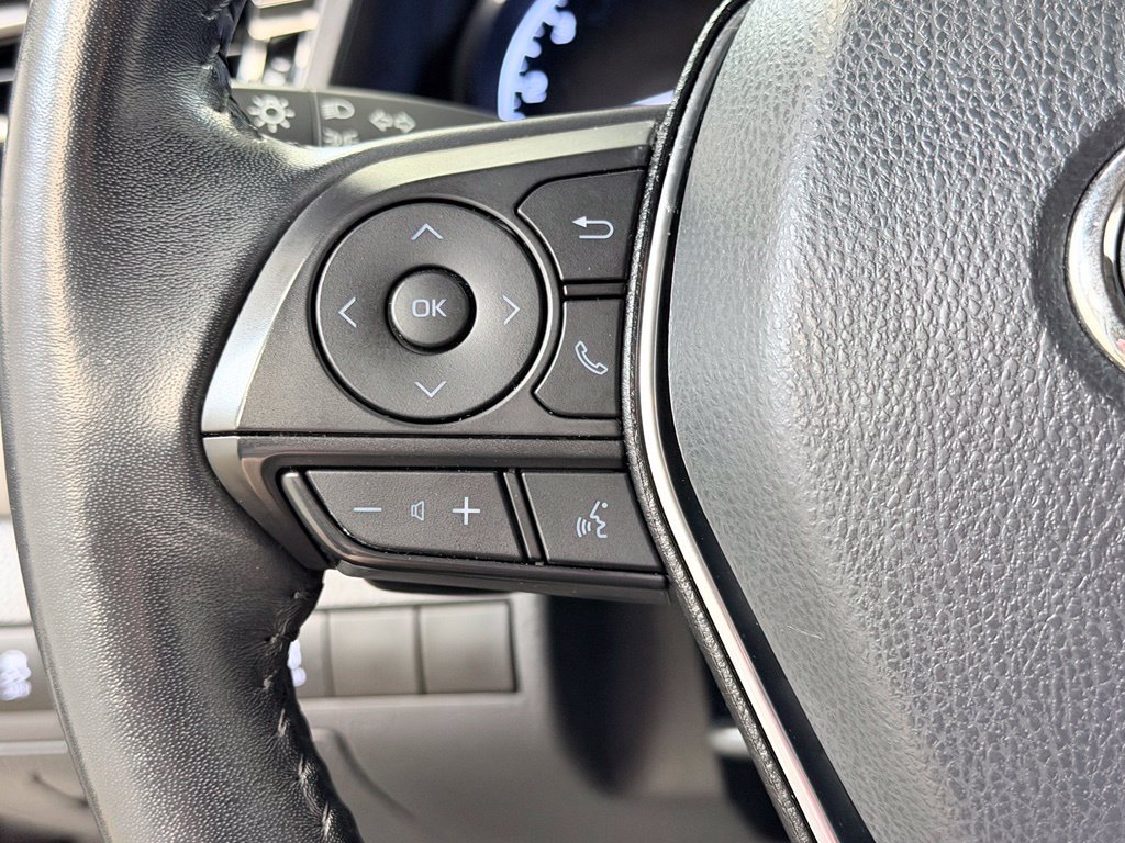 Used 2020 Toyota Camry SE FWD image 45