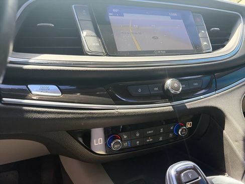 Used 2019 Buick Enclave Premium w/ Trailering Package, 5000 lbs. FWD image 25