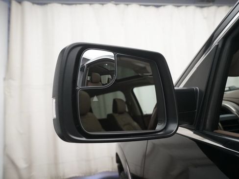 Used 2019 RAM 1500 Laramie Longhorn AWD/4WD image 23