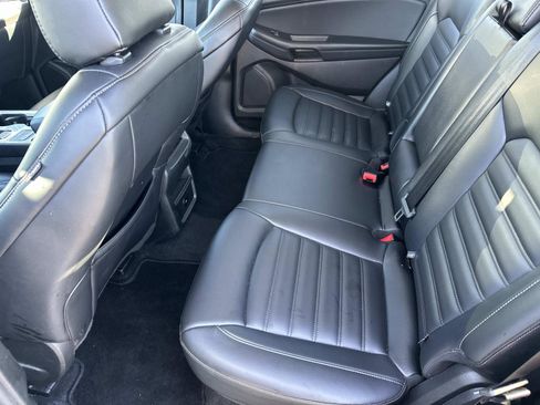 Certified 2024 Ford Edge SEL image 19