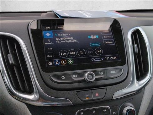 Used 2024 Chevrolet Equinox LT FWD image 14