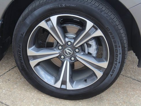 Used 2023 Acura RDX AWD w/ Advance Package image 3