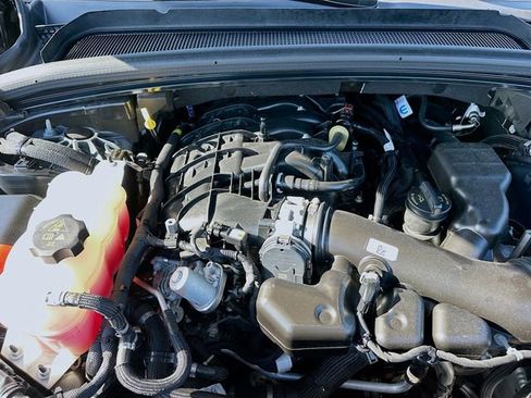 Used 2024 Jeep Grand Cherokee Altitude image 29