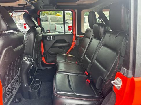 Used 2019 Jeep Wrangler Unlimited Rubicon AWD/4WD image 29