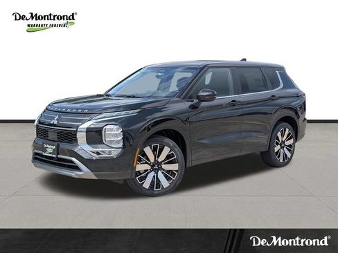 New 2026 Mitsubishi Outlander SE FWD image 1
