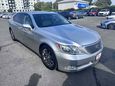 Used 2007 Lexus LS 460 L image 4
