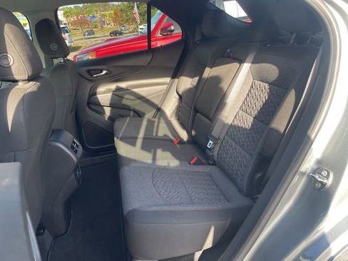 Used 2023 Chevrolet Equinox LT image 26