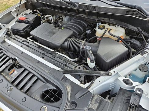 Used 2022 Chevrolet Silverado 1500 LT image 19