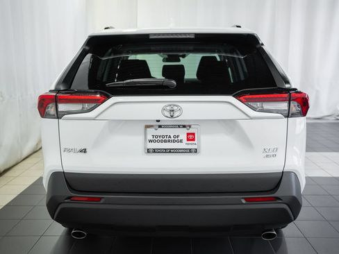 Used 2025 Toyota RAV4 XLE w/ Convenience Package AWD/4WD image 5