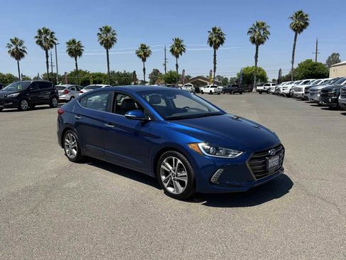 Used 2017 Hyundai Elantra Limited w/ Limited Ultimate Package 05 FWD image 11