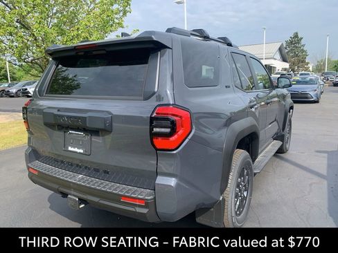 Used 2026 Toyota 4Runner SR5 AWD/4WD image 3