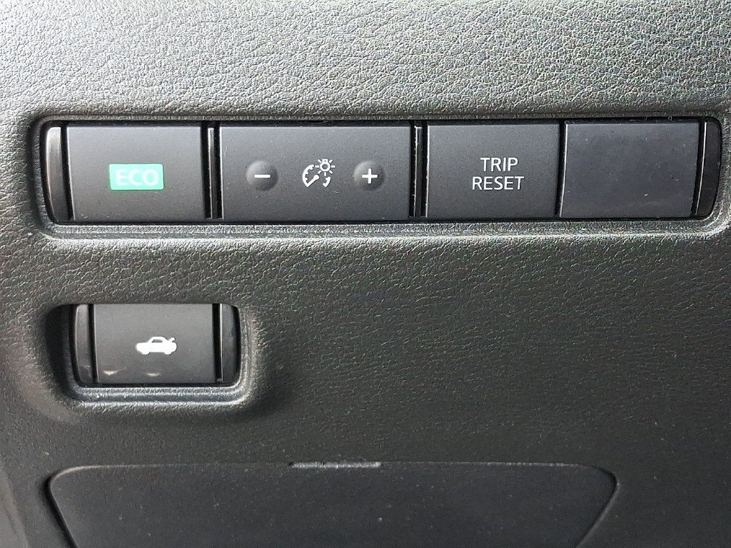 Certified 2024 Nissan Sentra S FWD image 25